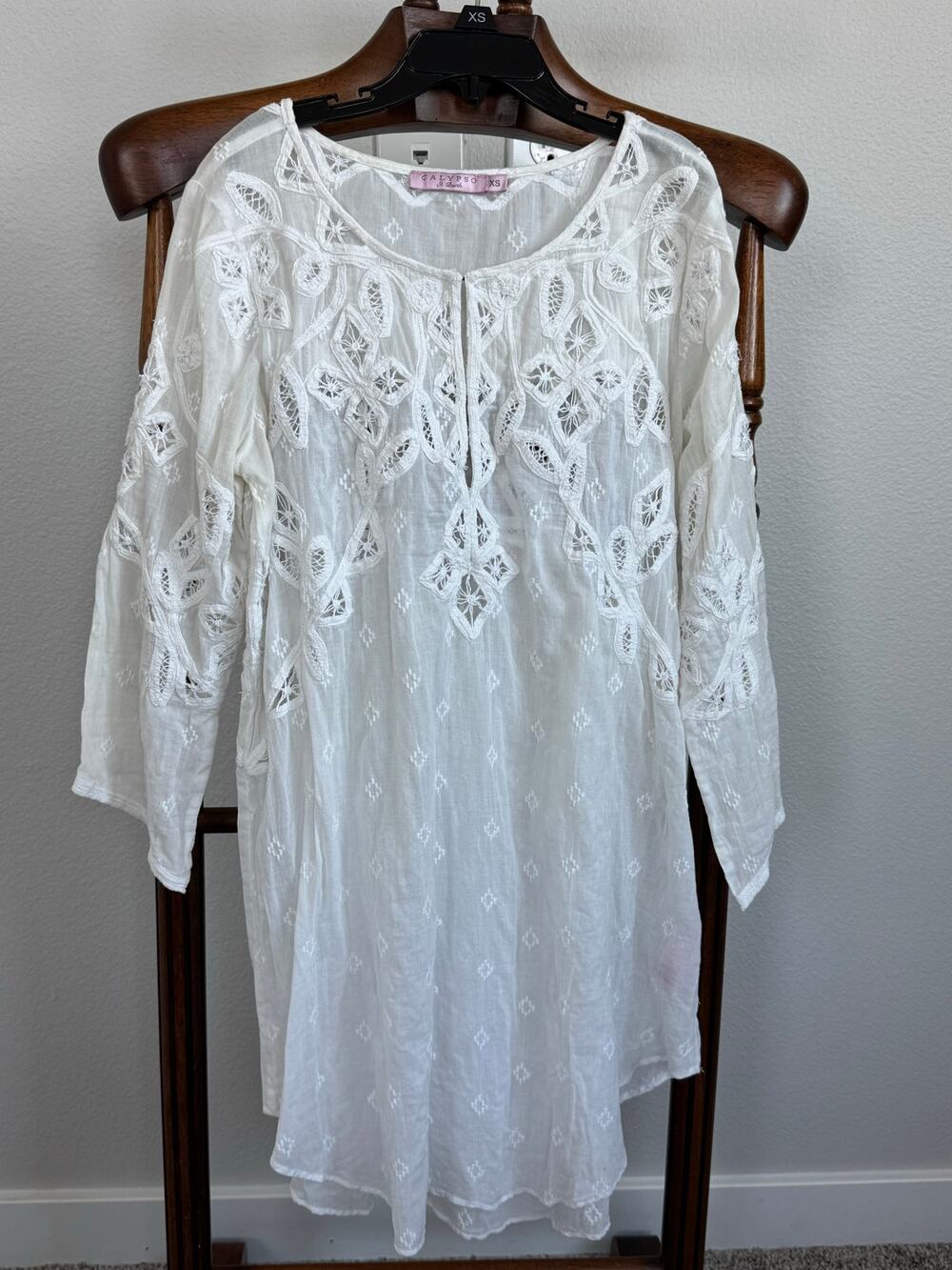 Calypso St Barth White Embroidered Cotton Tunic Top XS Peasant Beach Cover Up